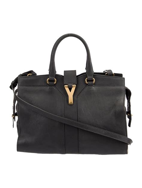 Yves Saint Laurent SMall ChYc SHoulder Bag 